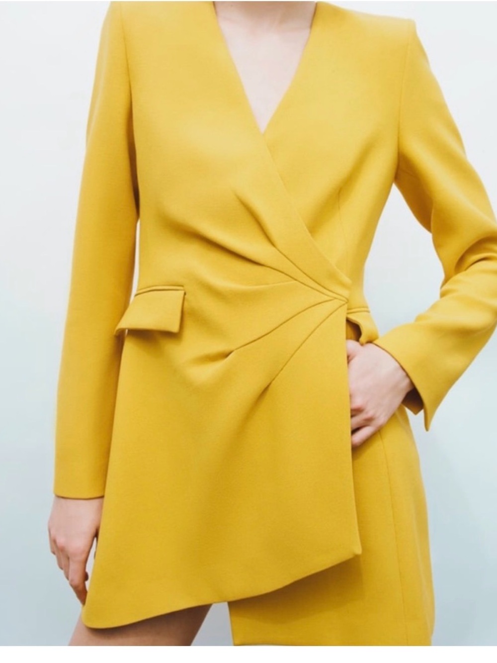 NWT ZARA Limited Edition Draped Blazer Dress – Yellow – Size M